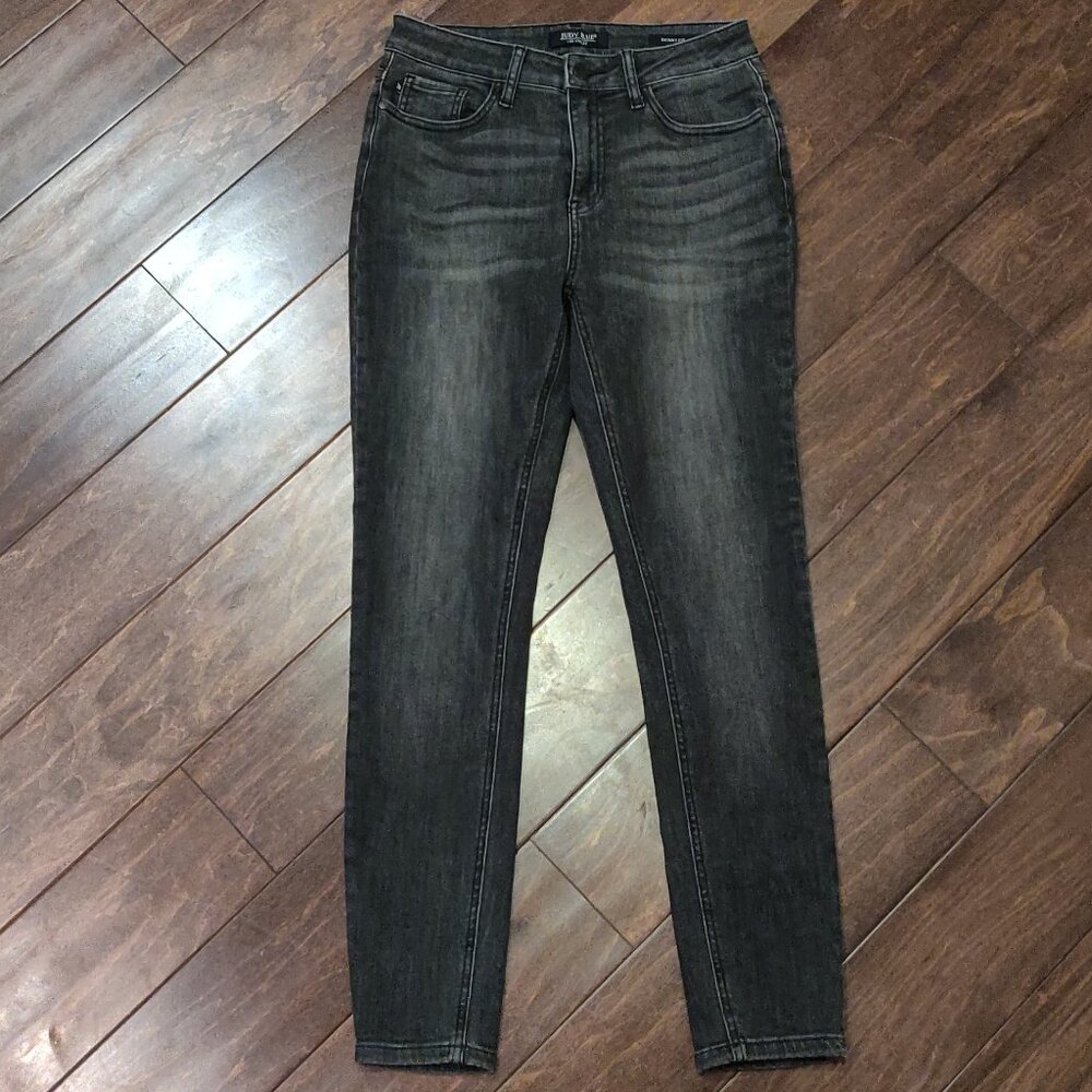 Judy Blue Black Skinny Fit Jeans SIZE 7/28